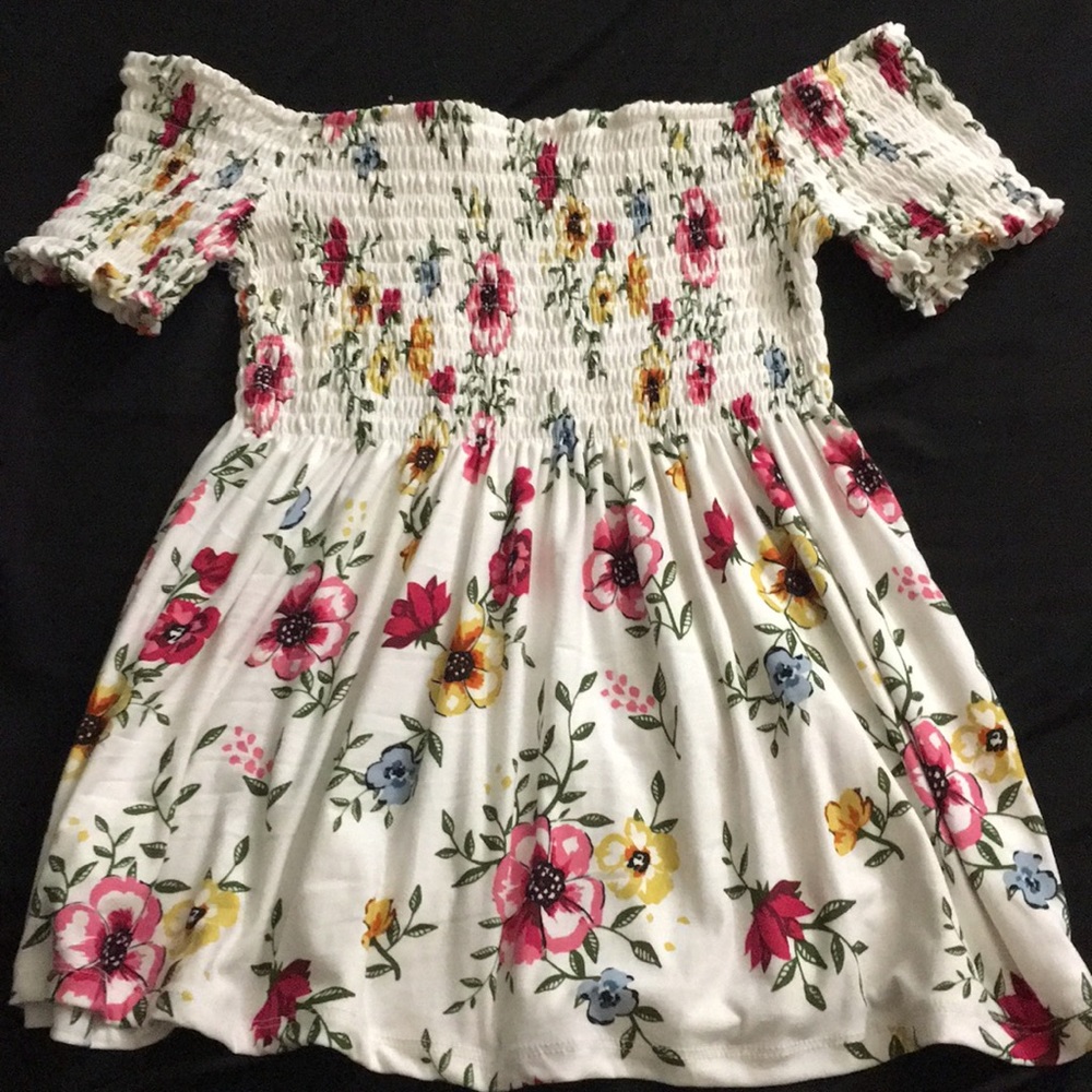 Floral Off the shoulder babydoll top